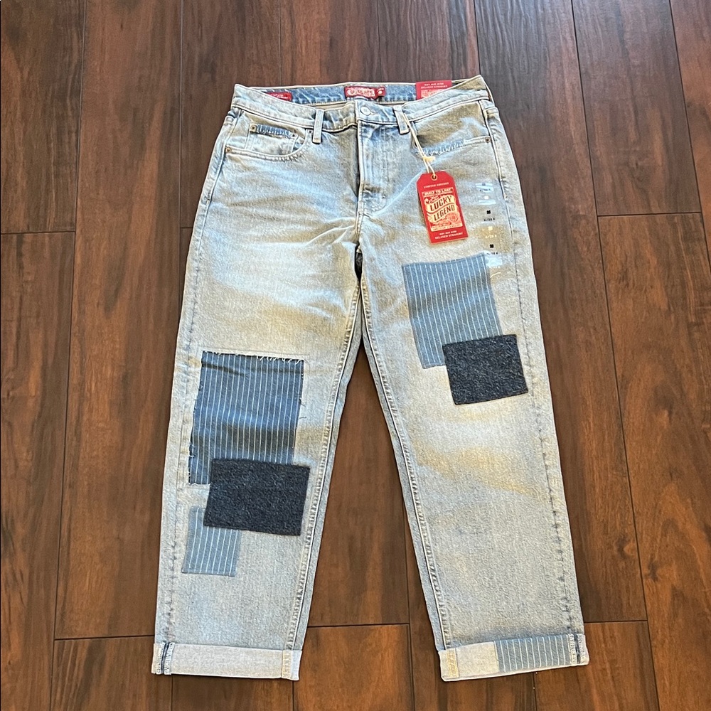 Lucky brand, patched jeans, boy cut mid rise size 6/28R, NWT
